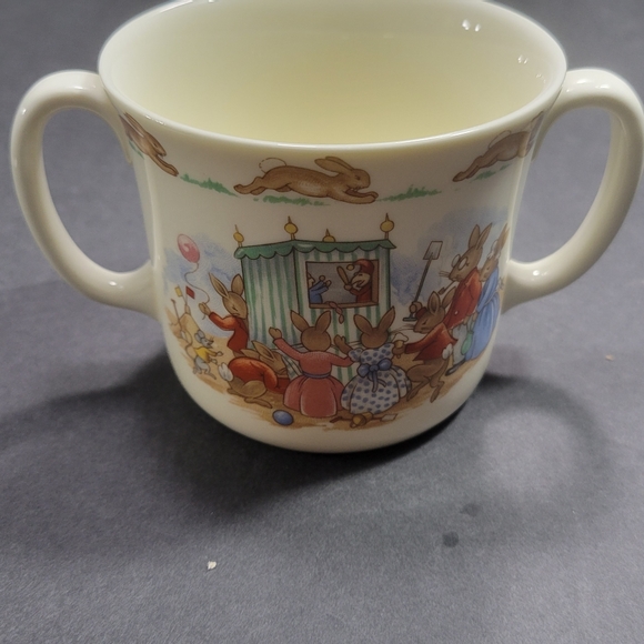 Royal Doulton Bunnykins fine china double handle cup - Picture 2 of 6